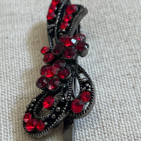 Ruby Red Rhinestone Hairclips - Picture 5 of 6